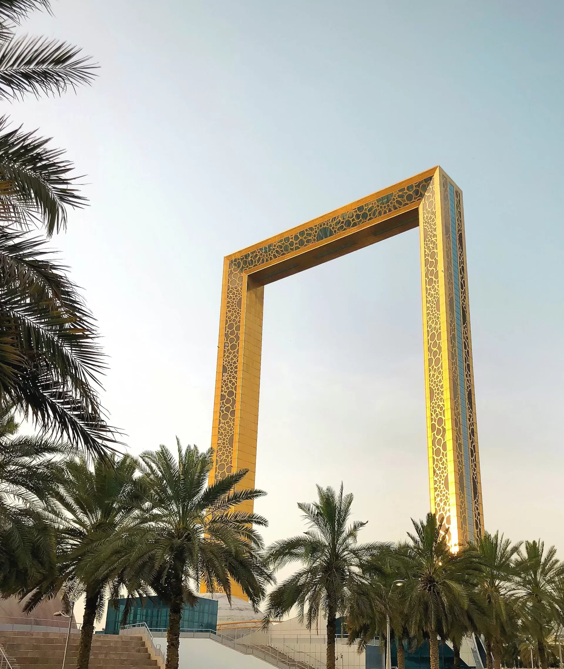Dubai Frame Tag